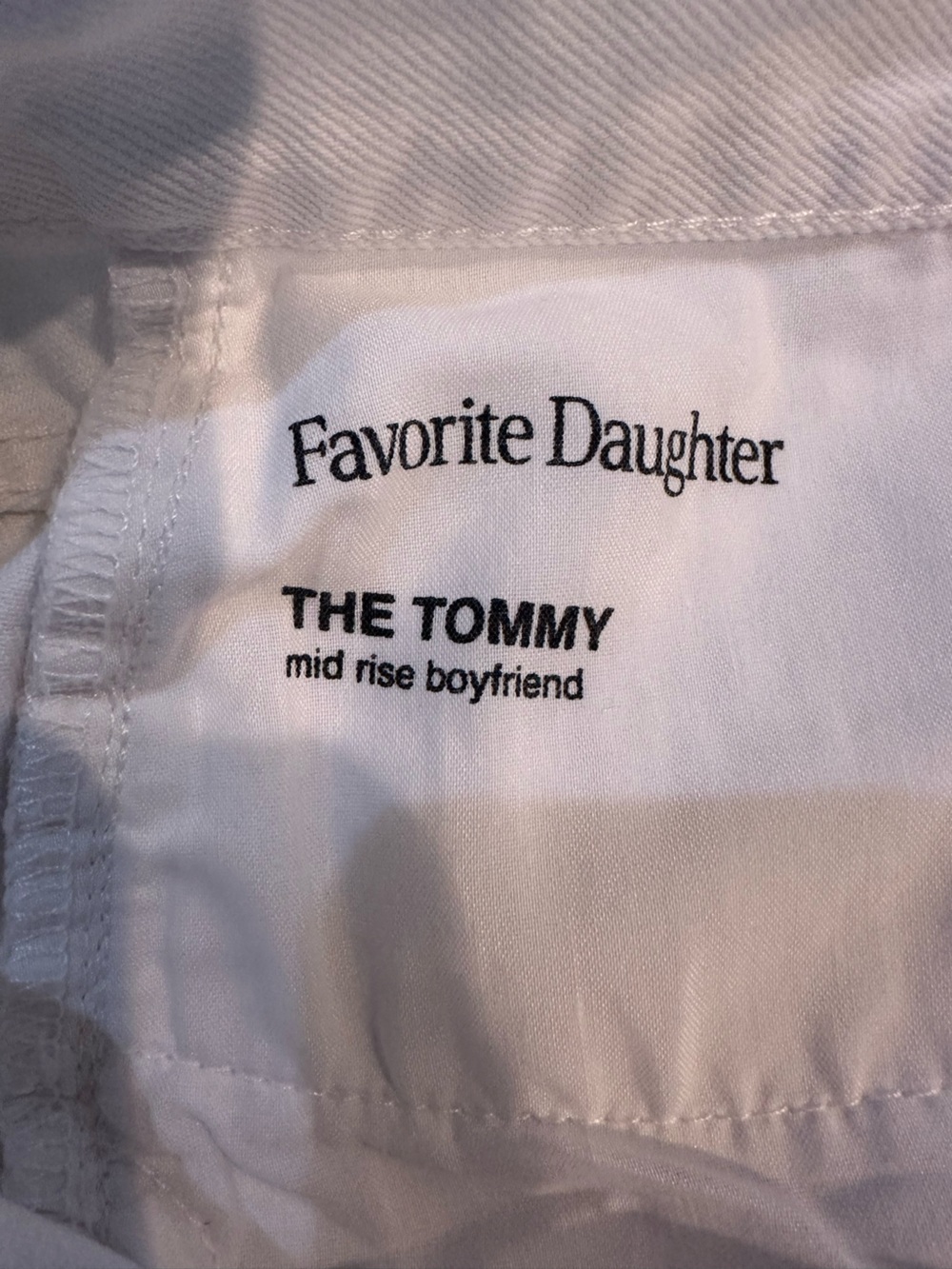 Favorite Daughter the Tommy mid riser
Size 29 - Picture 10 of 10